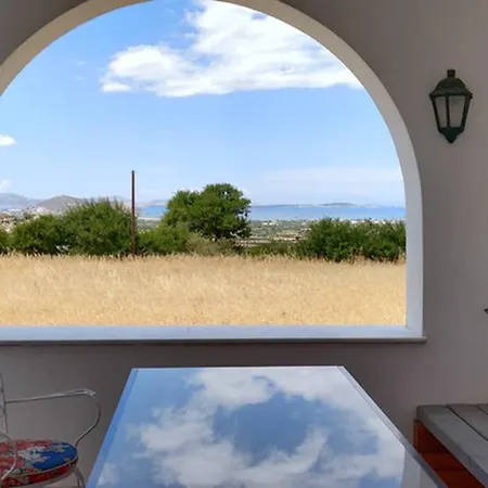 Сasa de vacaciones κυκλαδίτικη μεζονέτα, 9 λεπτά από την χώρα, με θέα Galanado